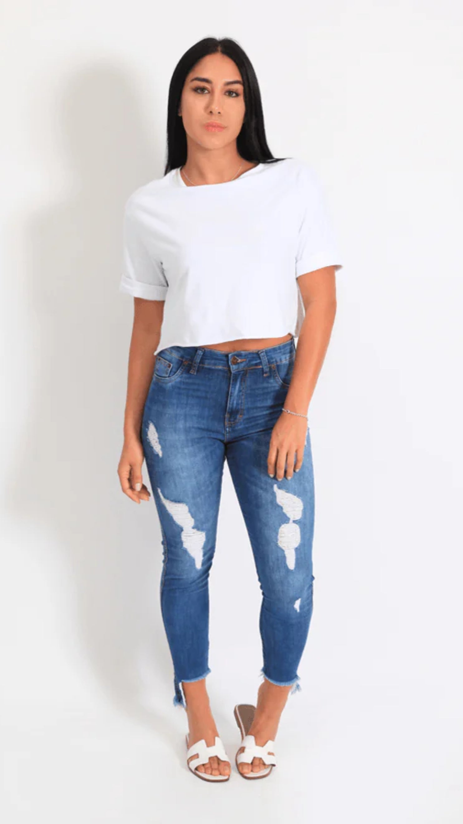 CALÇA JEANS CAPRI BARRA RECORTE