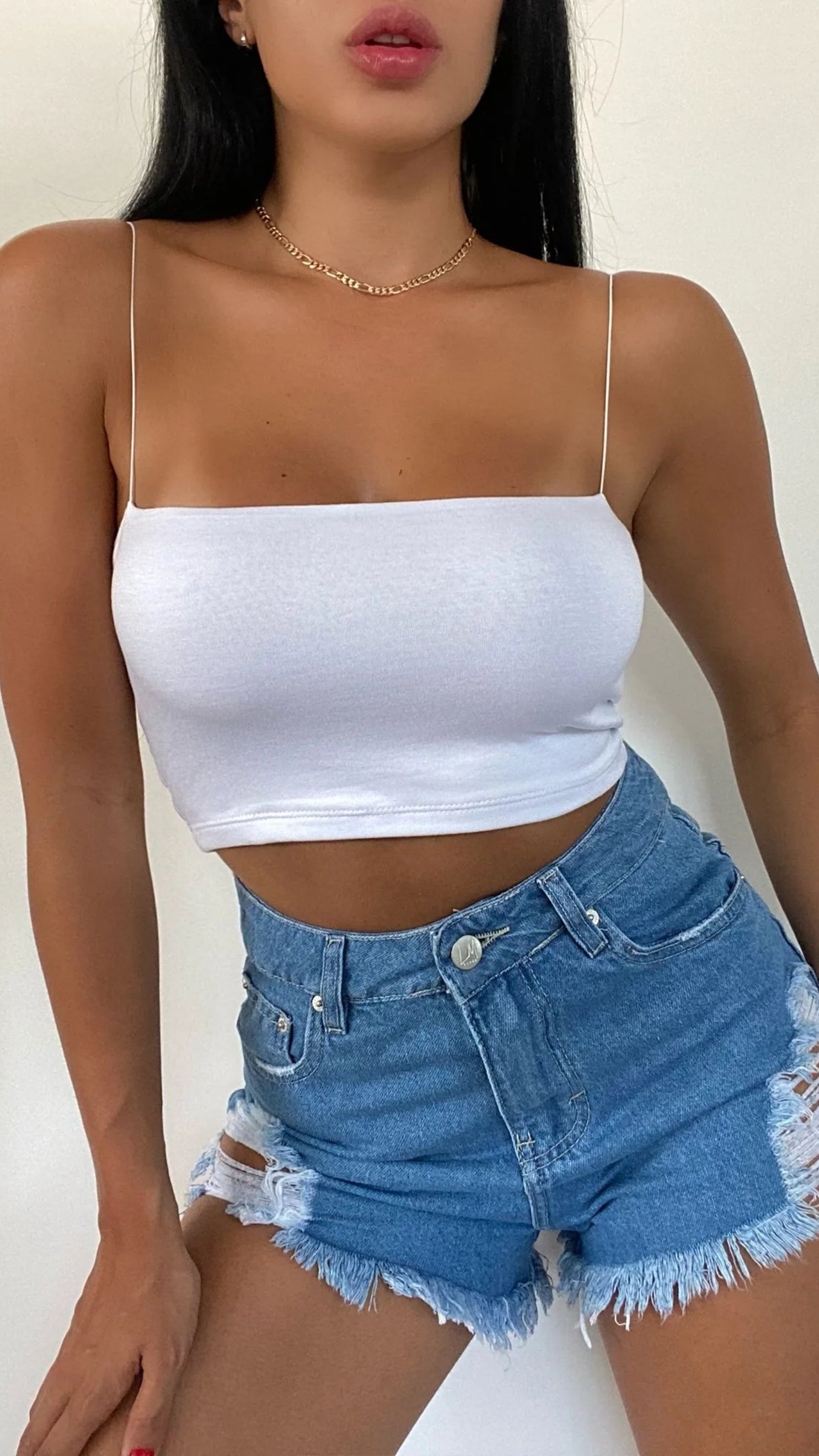TOP HAILEY BRANCO