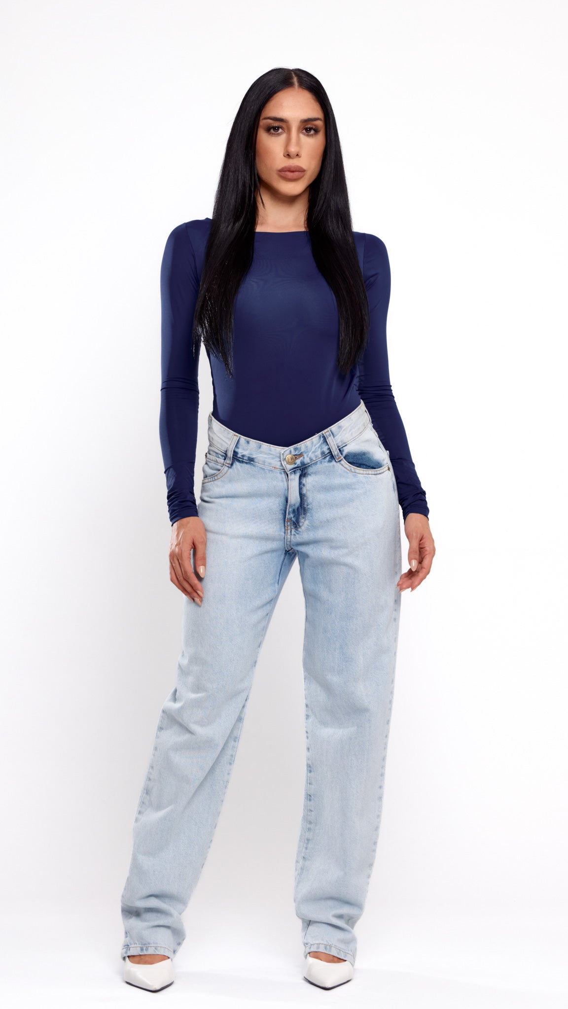 CALÇA JEANS ASSIMÉTRICA
