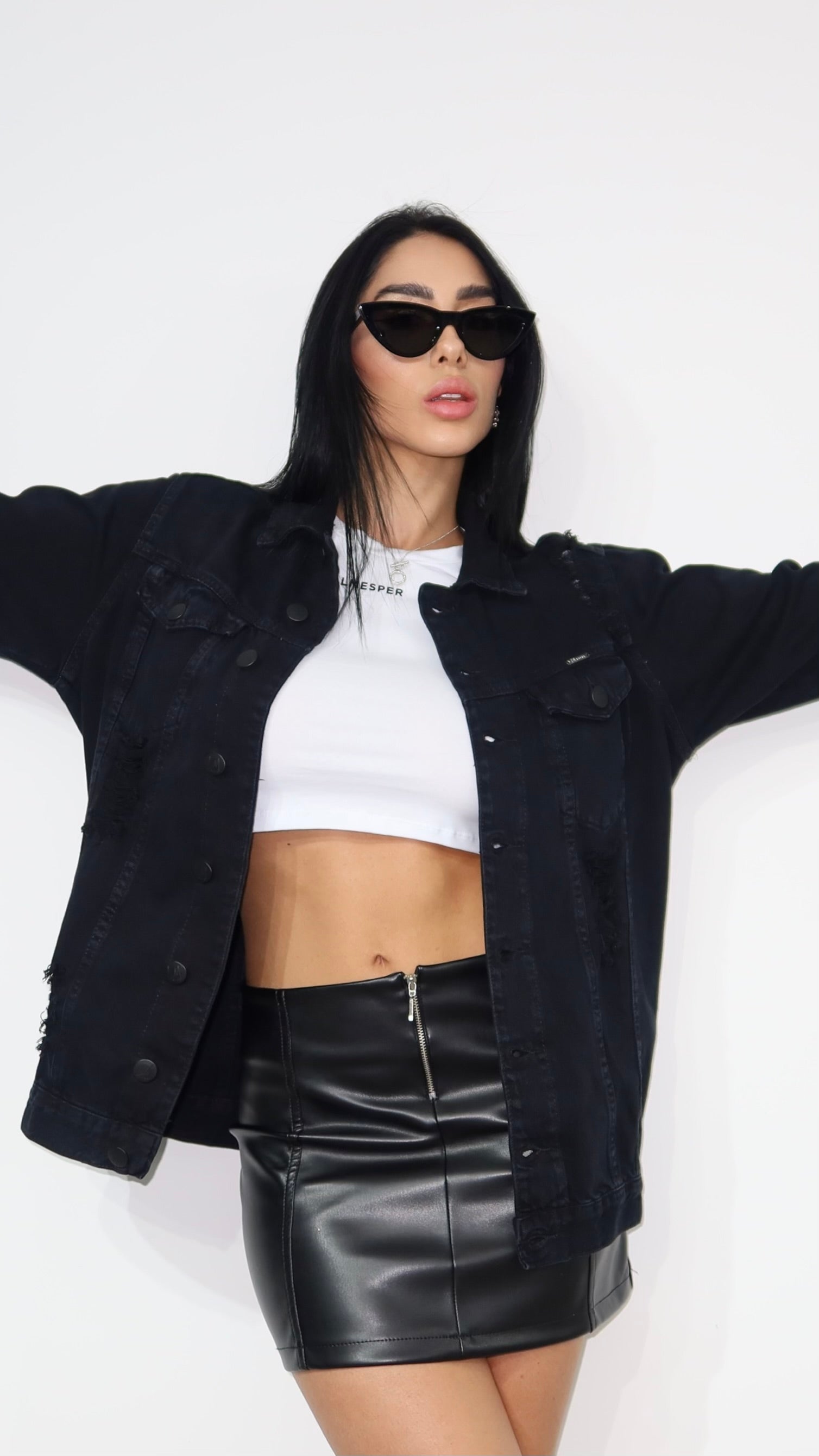 JAQUETA JEANS BLACK DESTROYED
