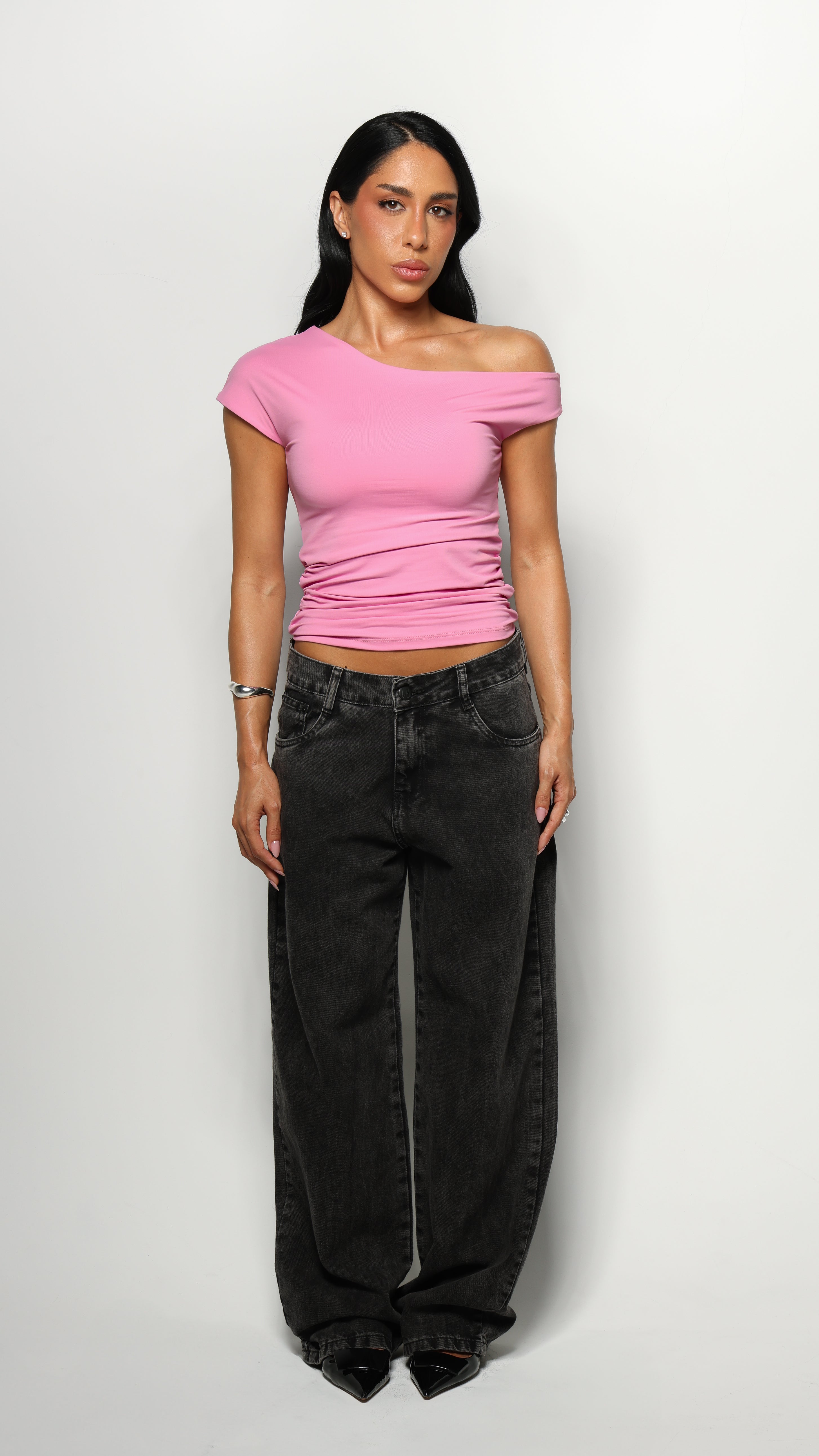 CALÇA JEANS OVERSIZED PRETA ESTONADA