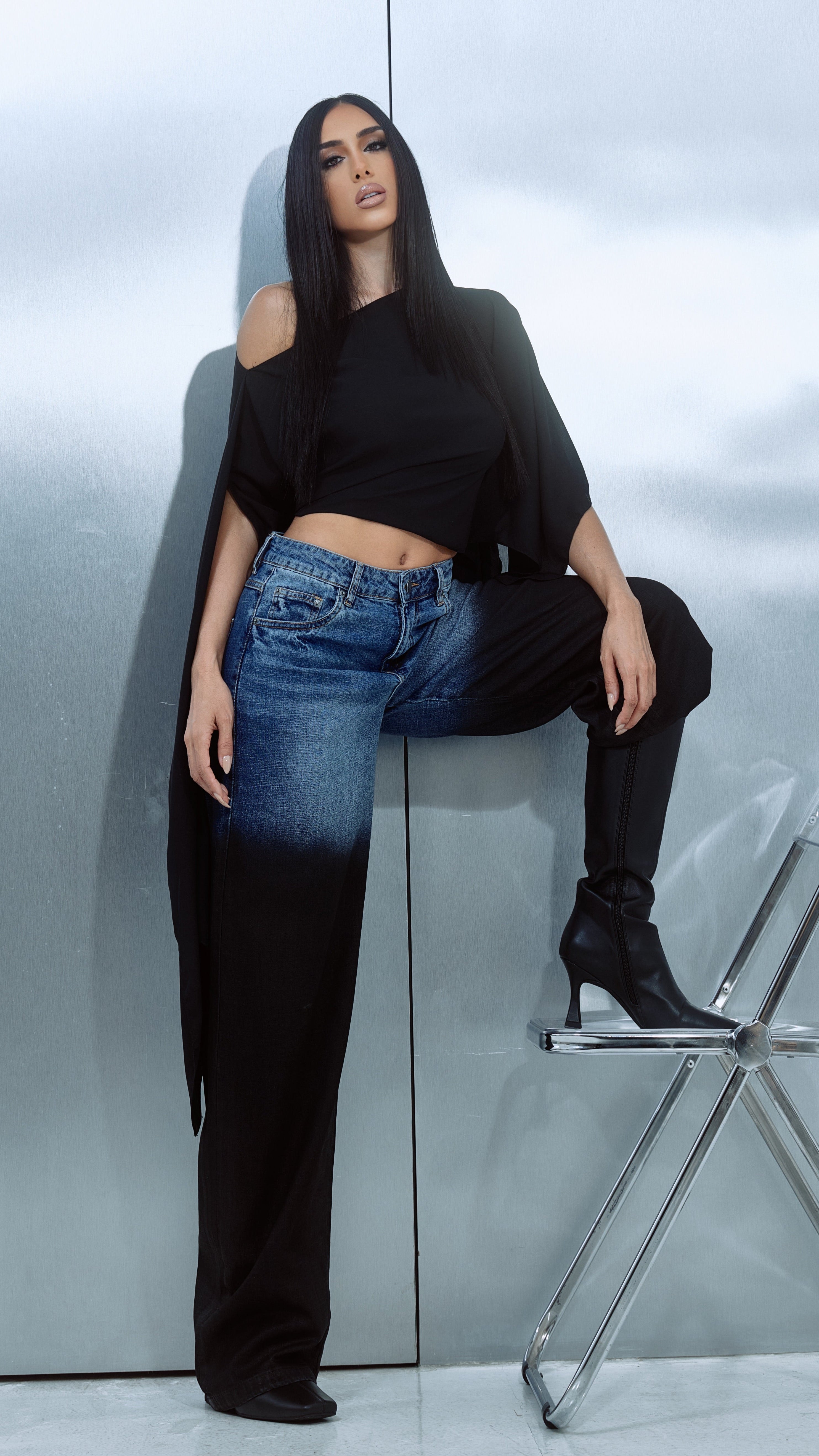 BLUSA FLUID PRETA