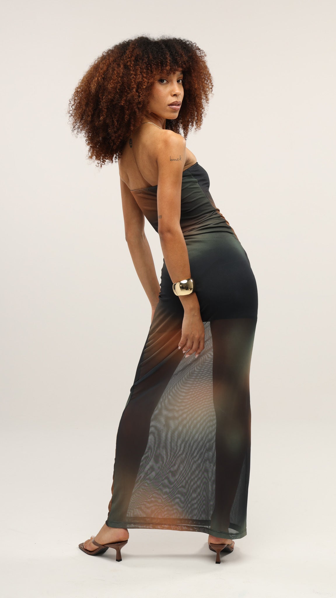 VESTIDO LONGO TULE ABSTRACT VERDE