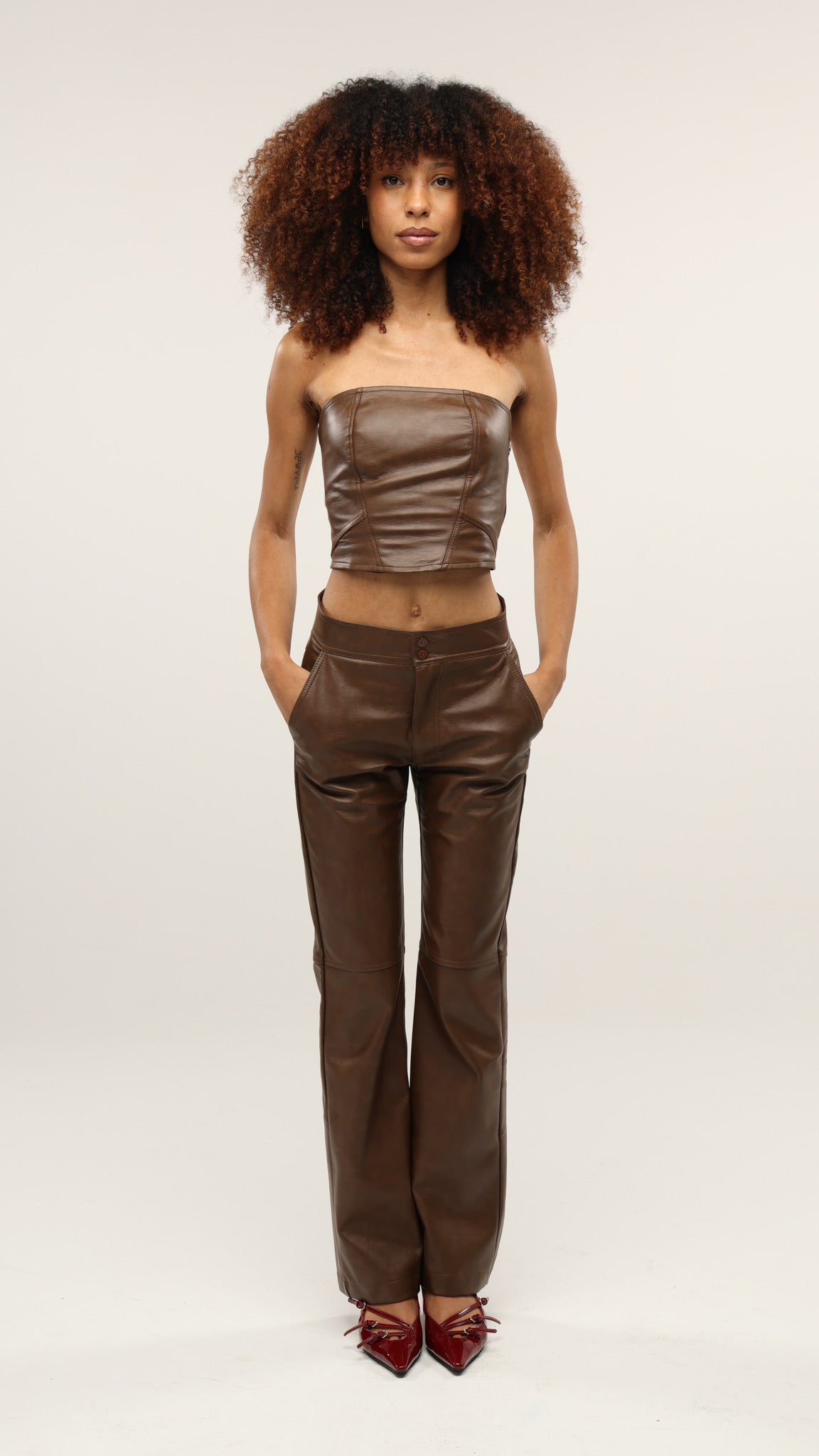 CALÇA COURO MARBLE MARROM