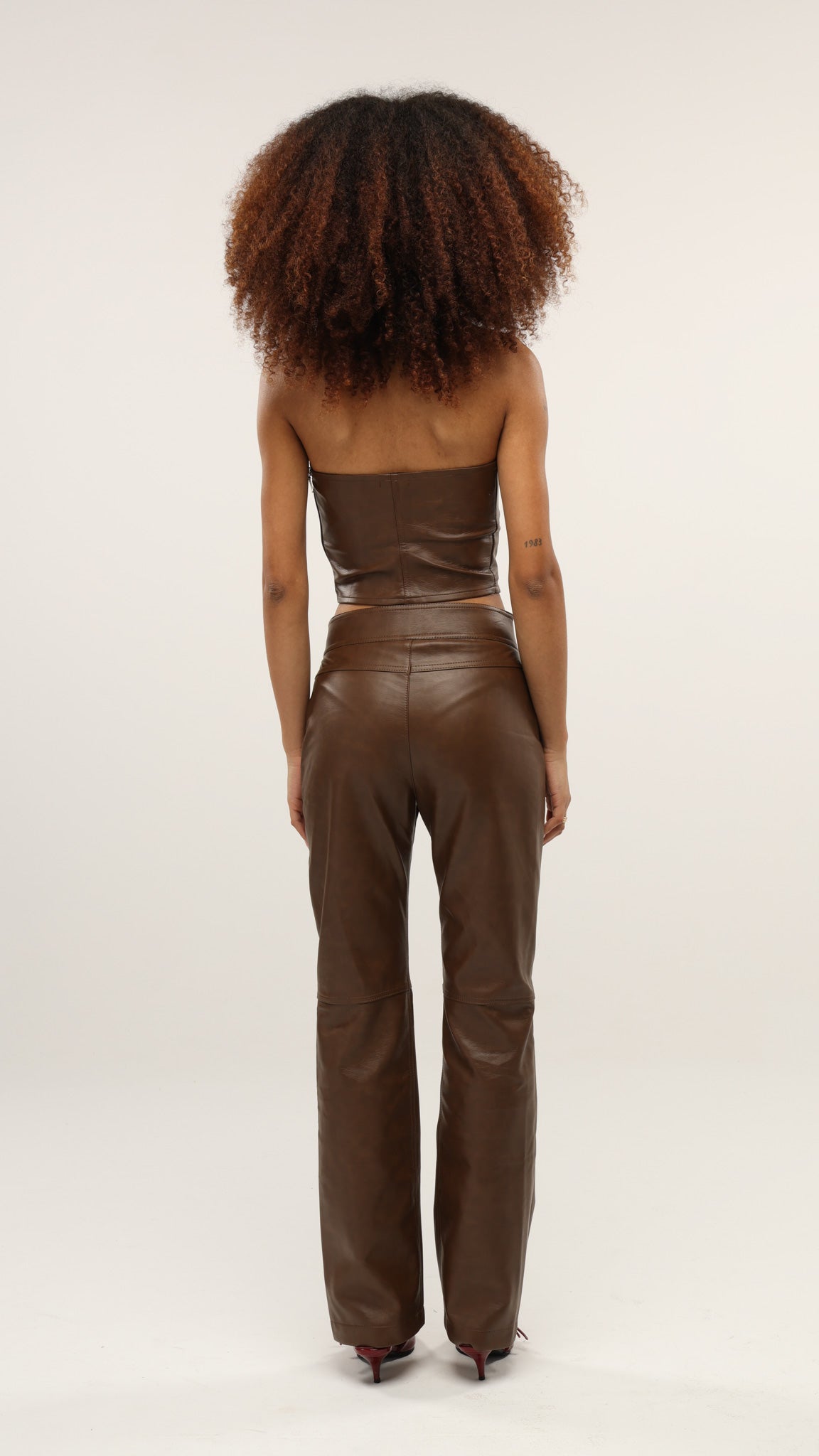 CALÇA COURO MARBLE MARROM