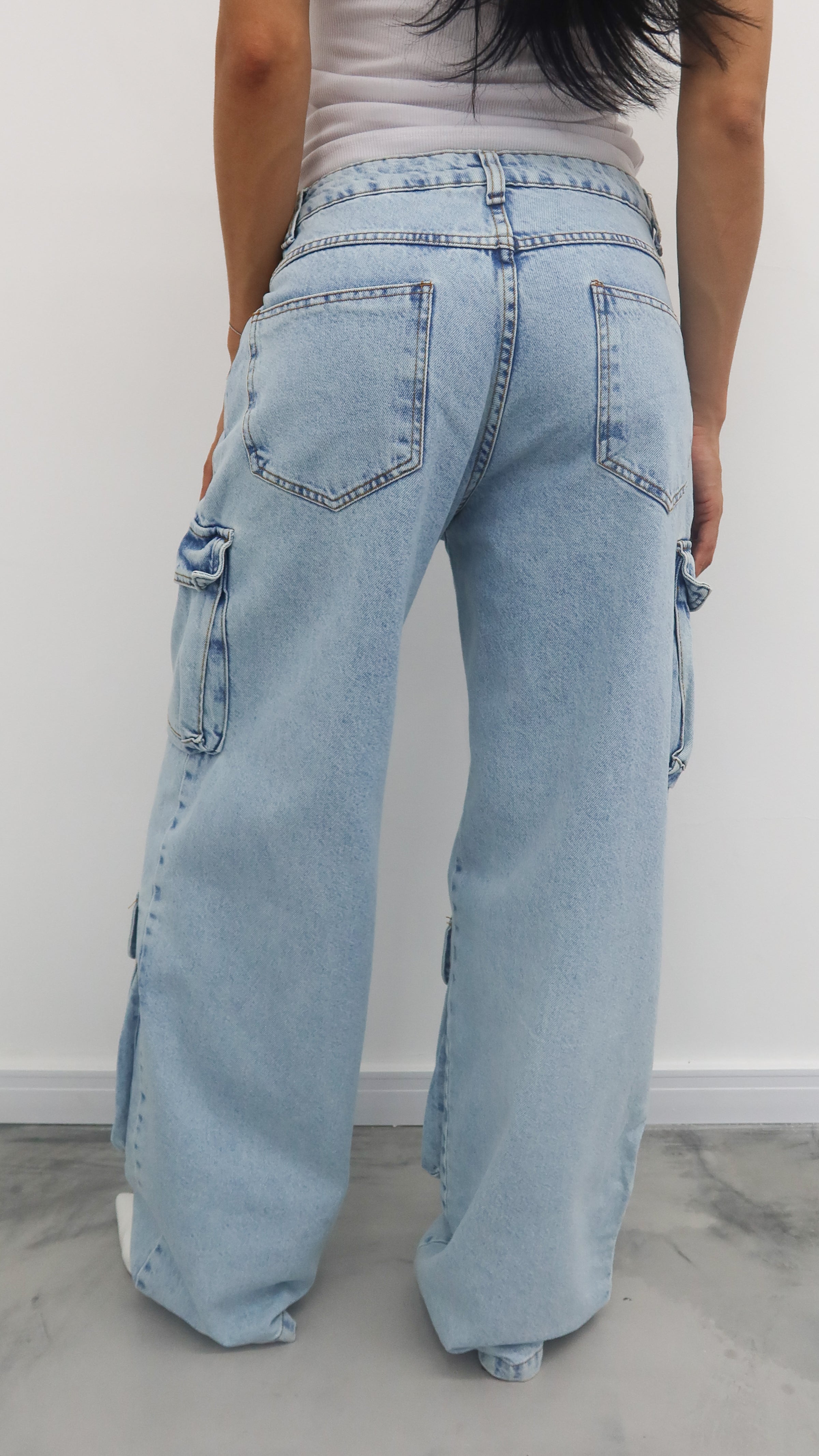 CALÇA JEANS POCKET CLARA