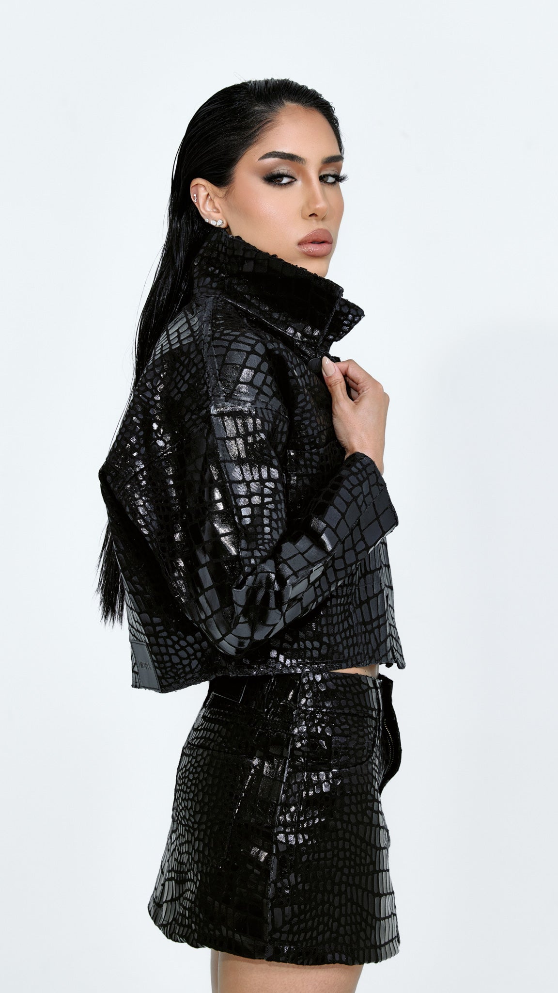 CONJUNTO JAQUETA/SAIA PREMIUM CROCO