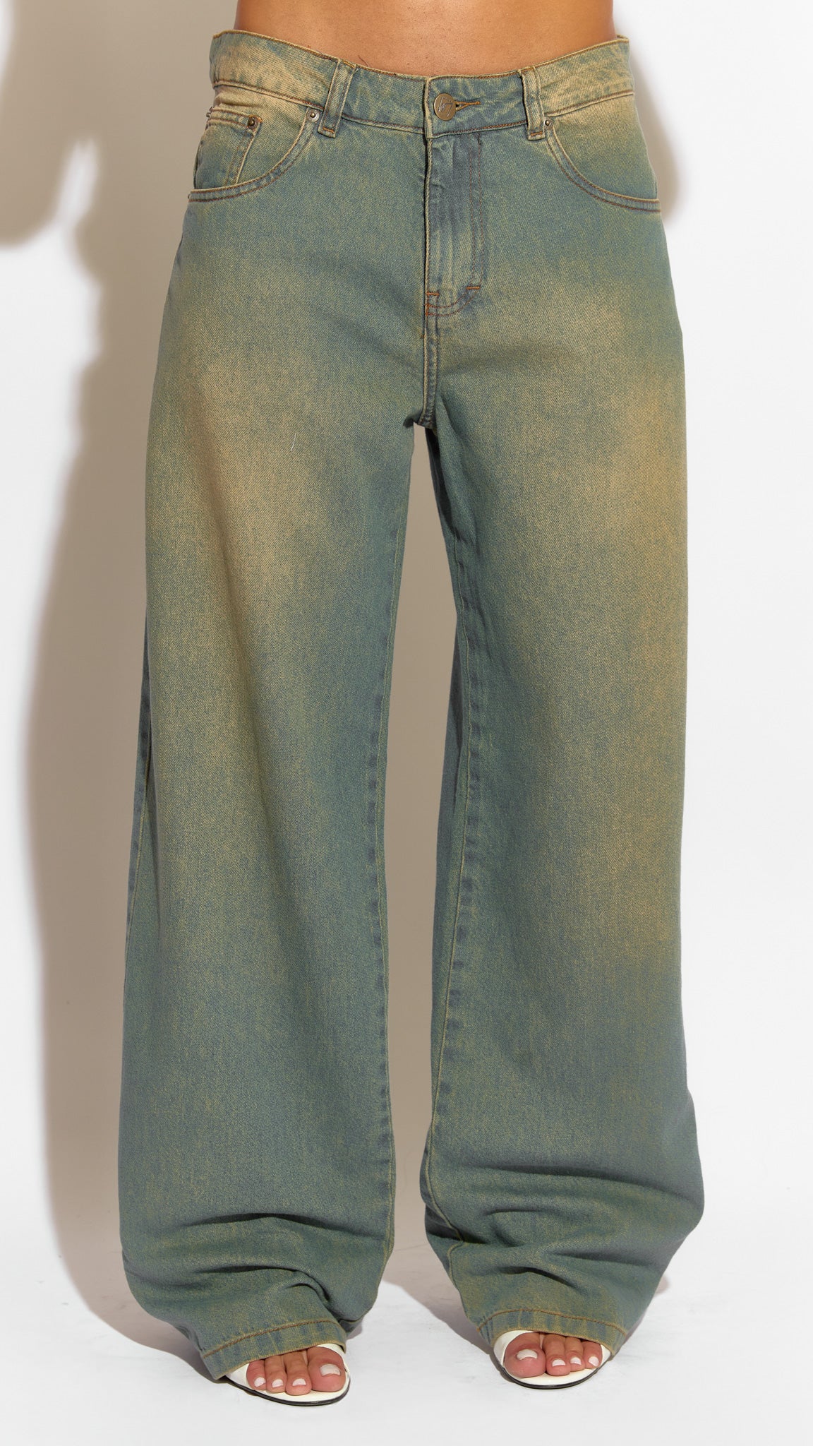 CALÇA JEANS OVERSIZED PISTACHIO
