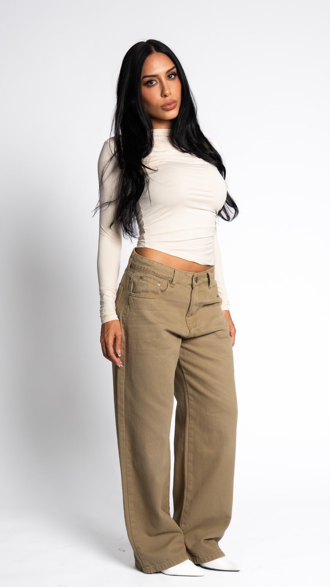CALÇA JEANS OVERSIZED BEGE