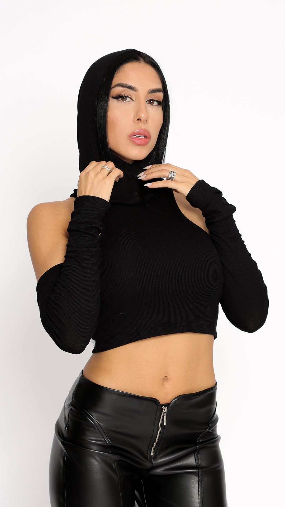 CROPPED GANGSTER PRETO