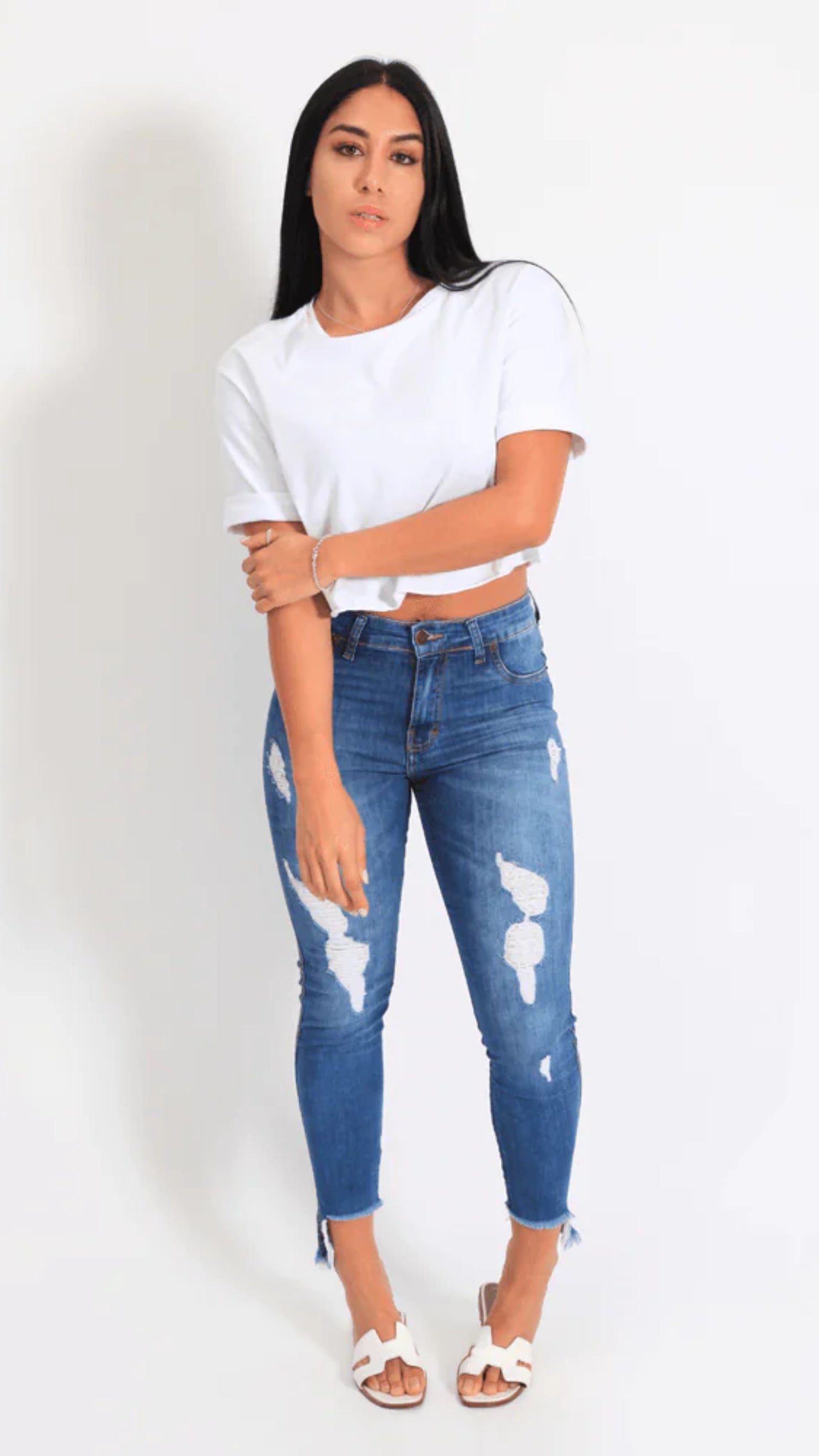 CALÇA JEANS CAPRI BARRA RECORTE