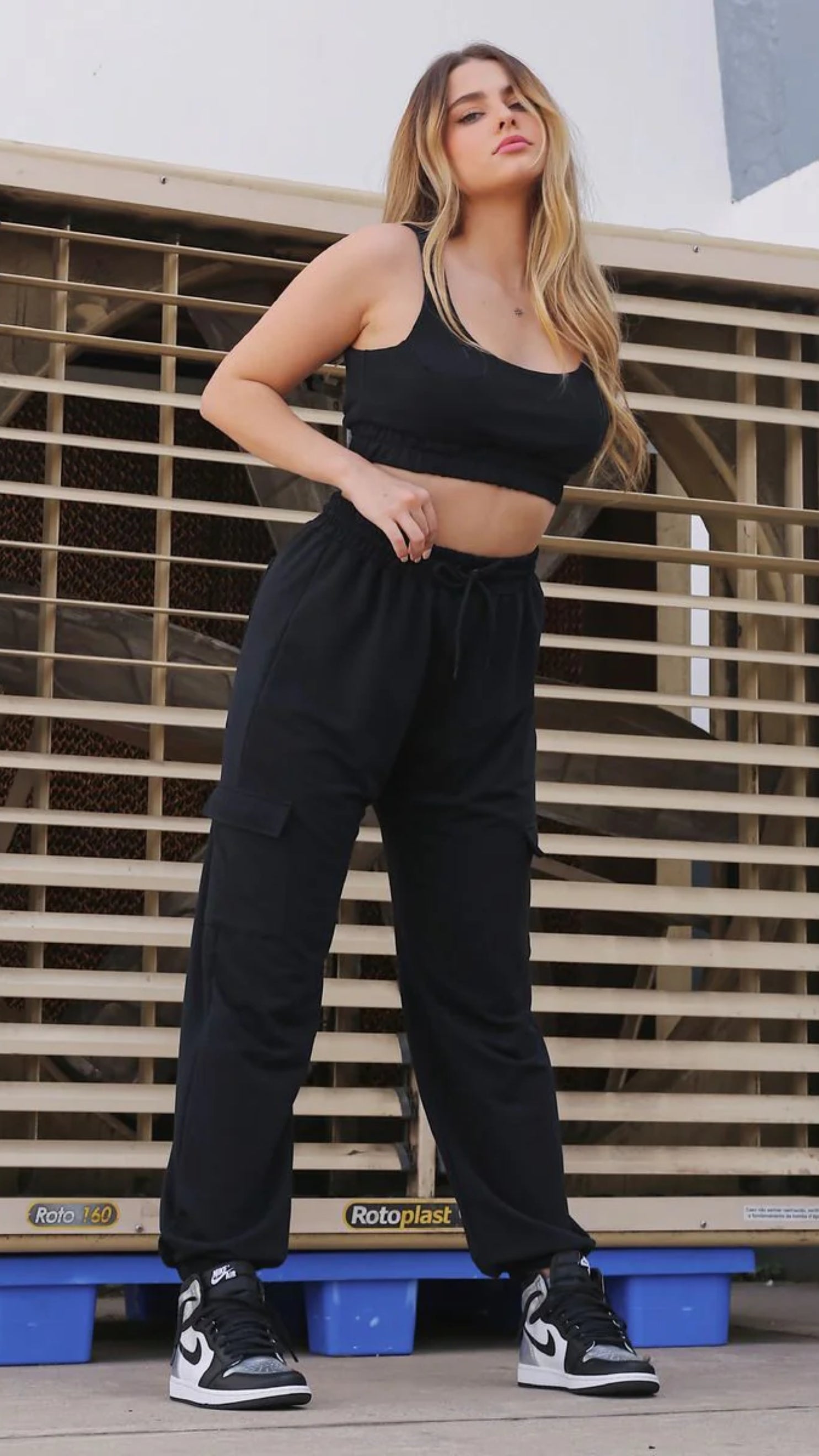 CALÇA MOLETINHO TOUCH PRETA