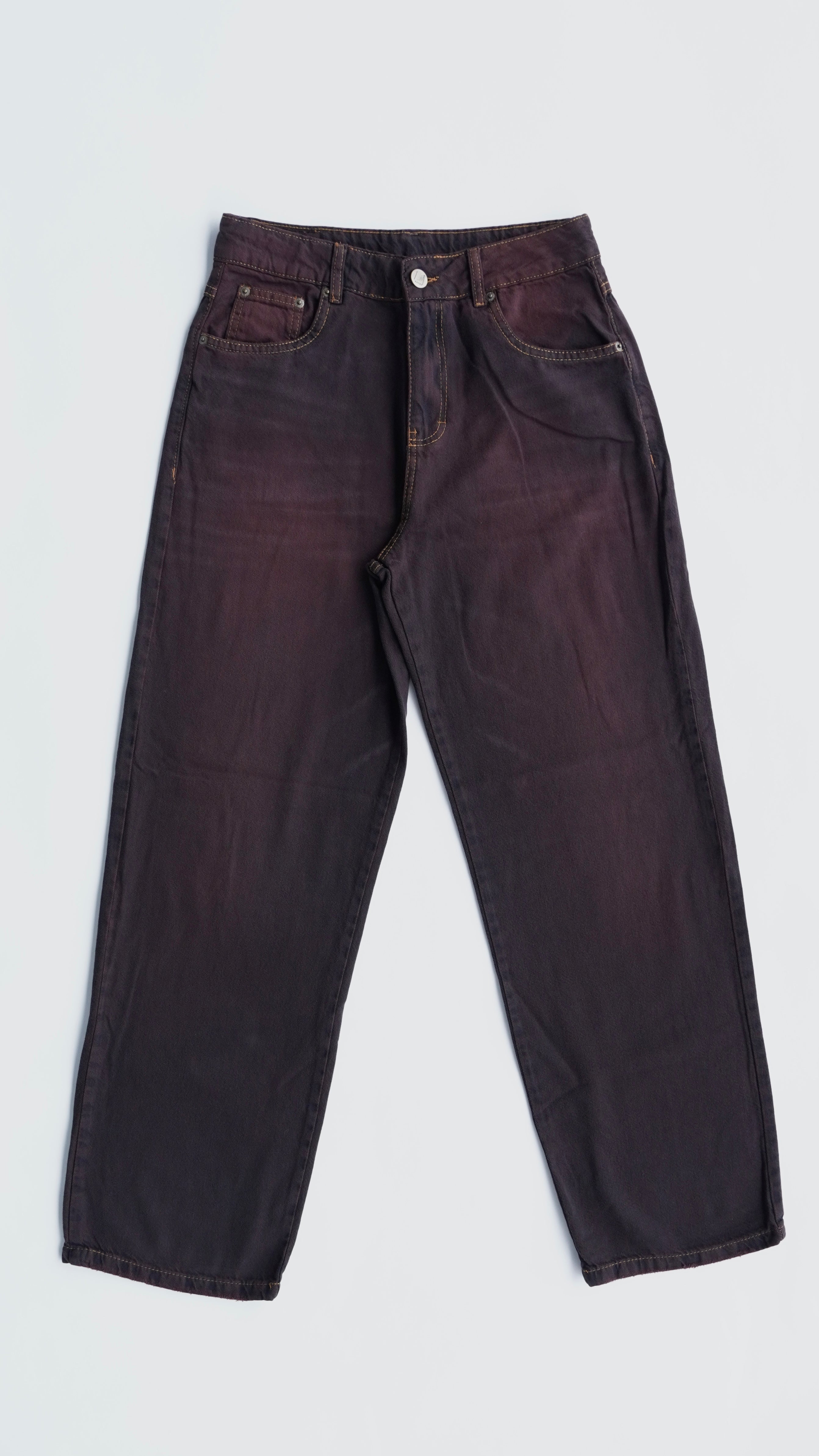 CALÇA JEANS OVERSIZED AVELÃ