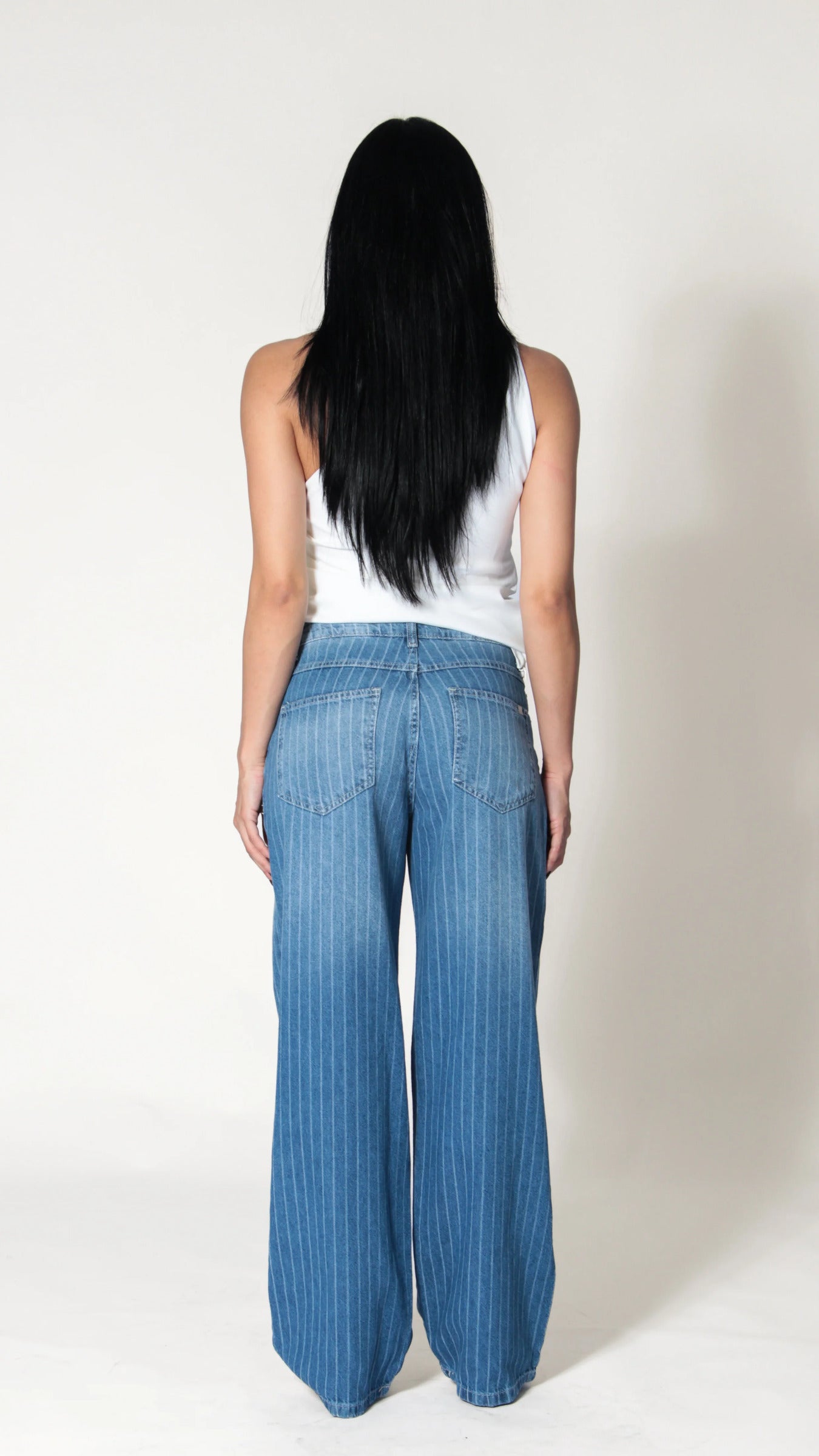 CALÇA JEANS OVERSIZED RISCA DE GIZ