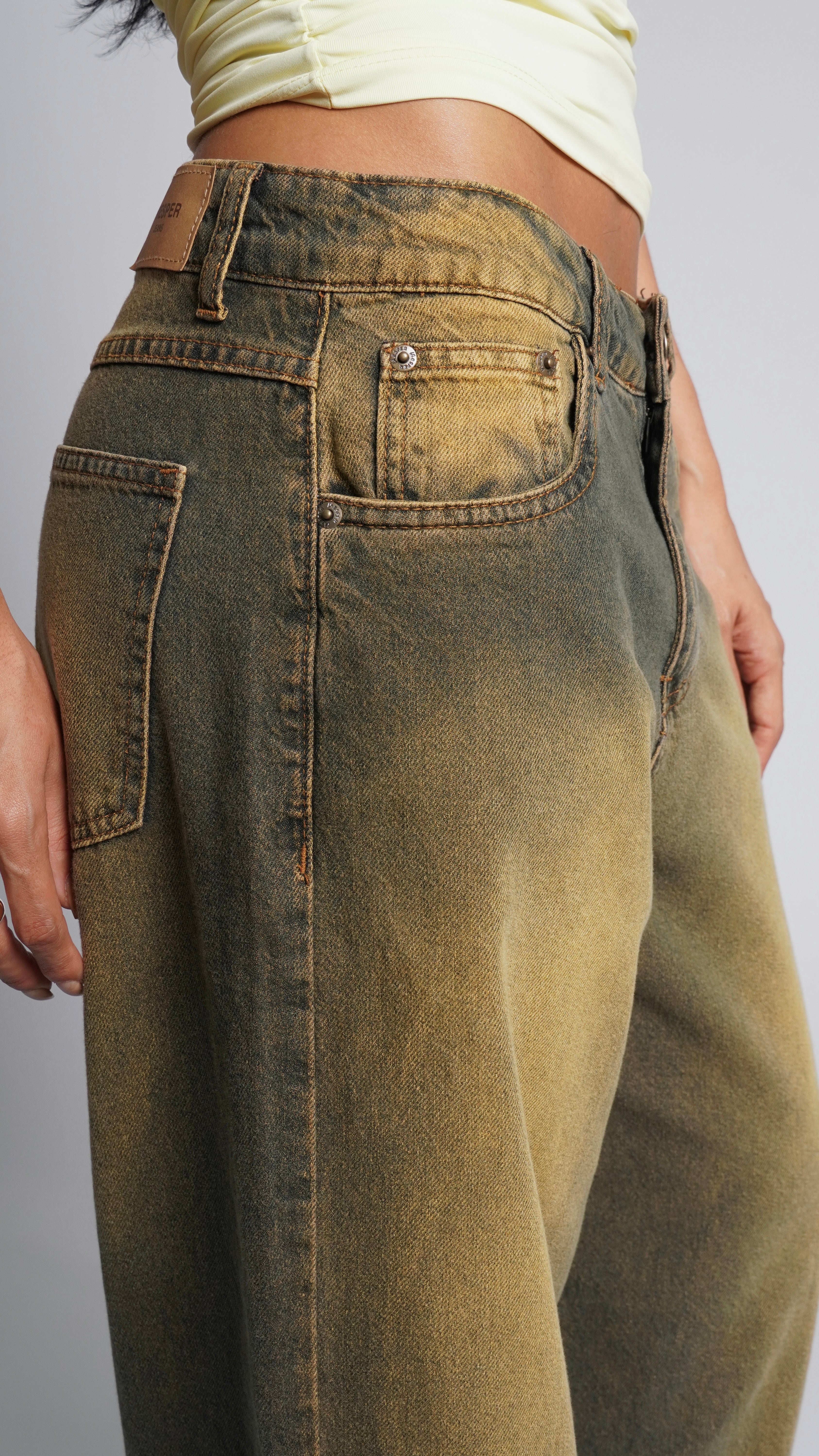 CALÇA JEANS OVERSIZED BRASIL
