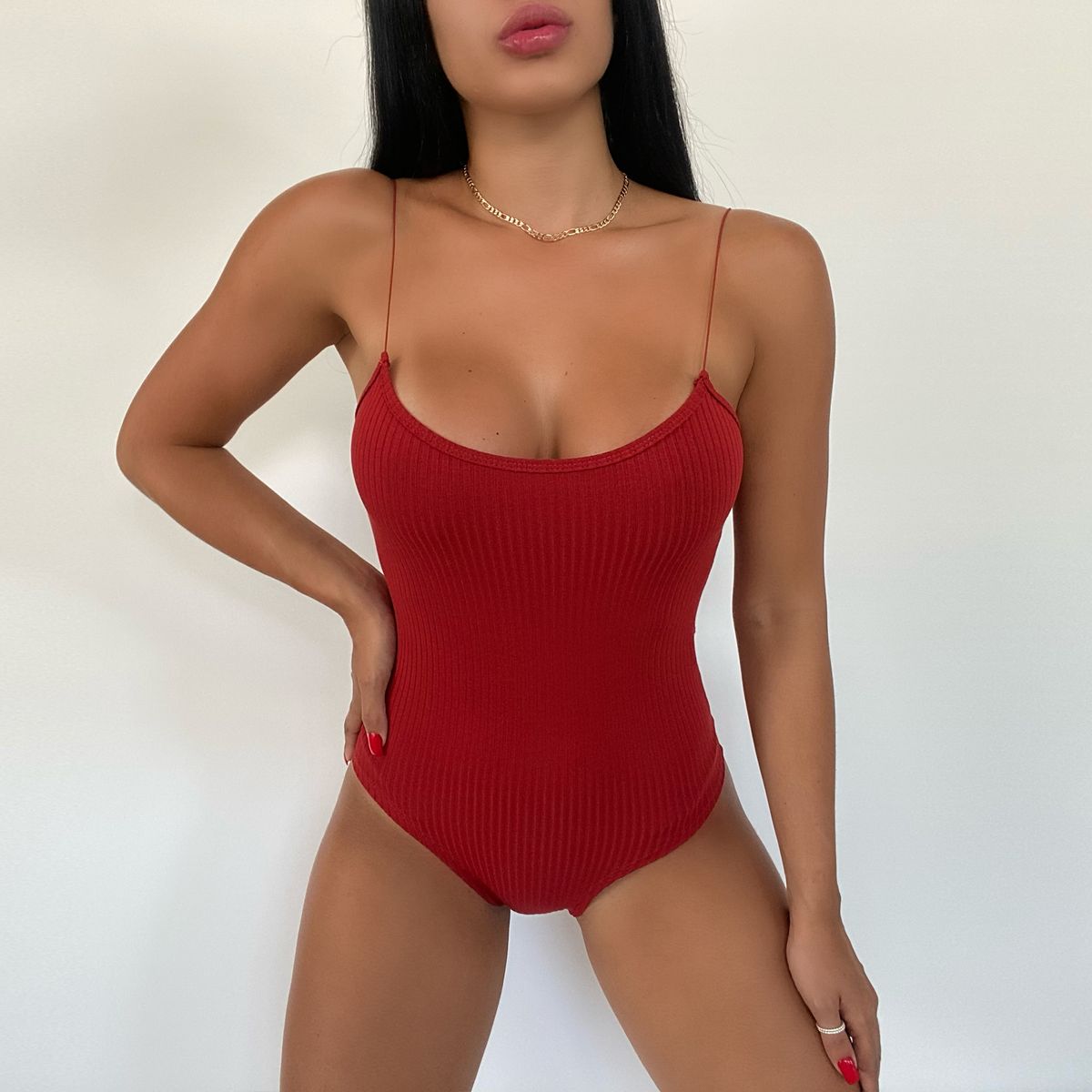 BODY MANHATTAN VERMELHO