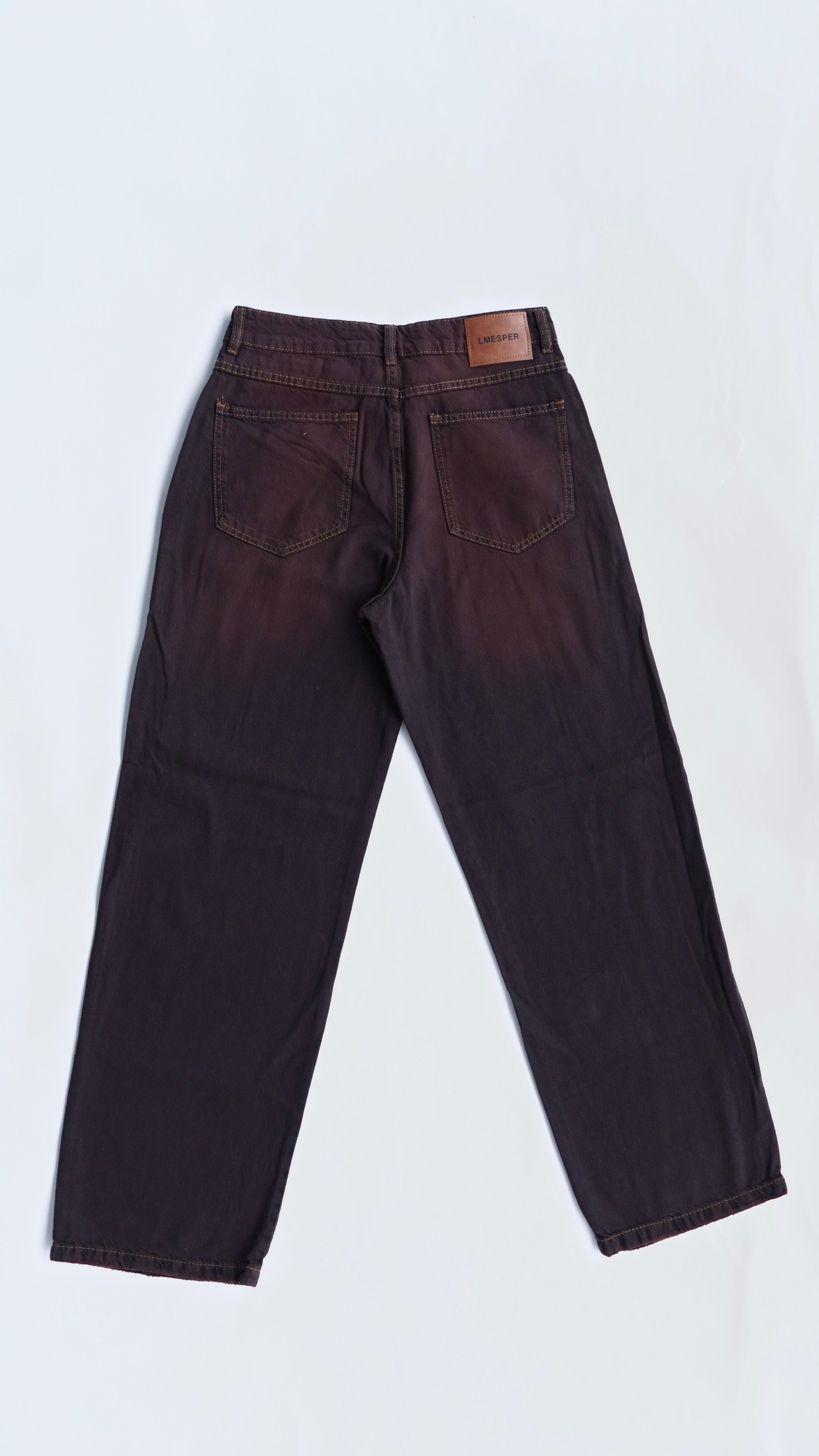 CALÇA JEANS OVERSIZED AVELÃ