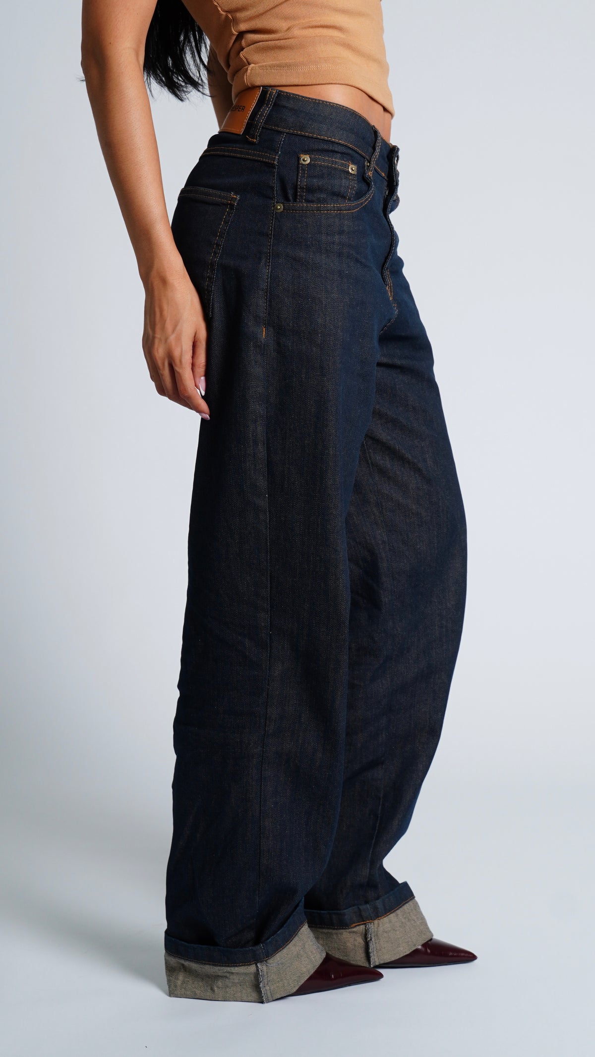 CALÇA JEANS OVERSIZED BARRA VIRADA