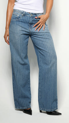 CALÇA JEANS OVERSIZED RISCA DE GIZ