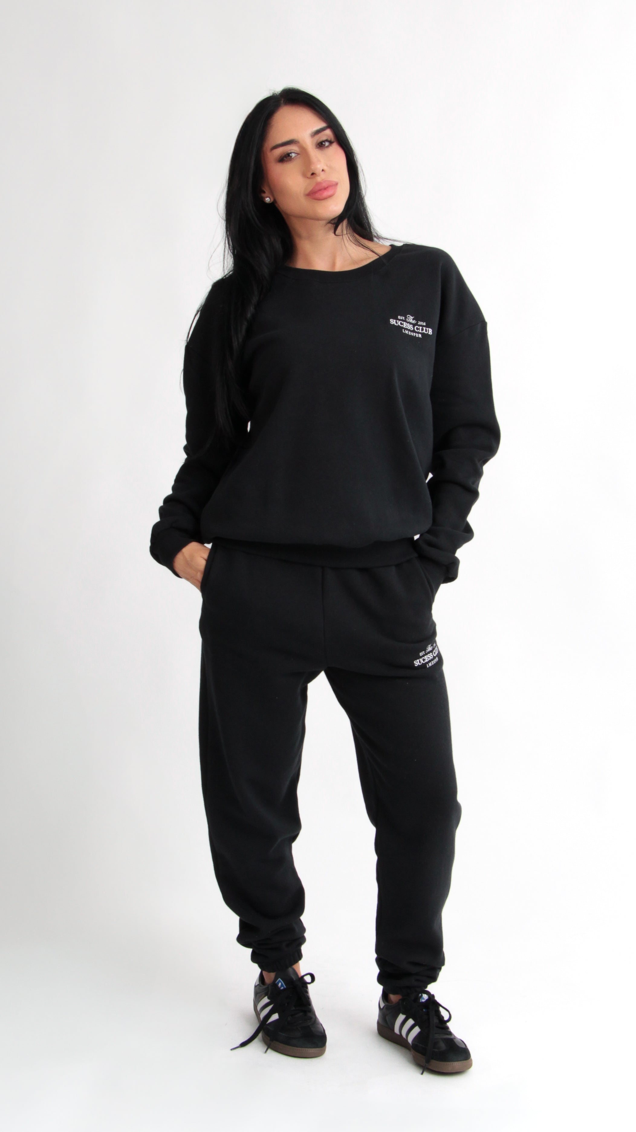 BLUSA MOLETOM PRETA