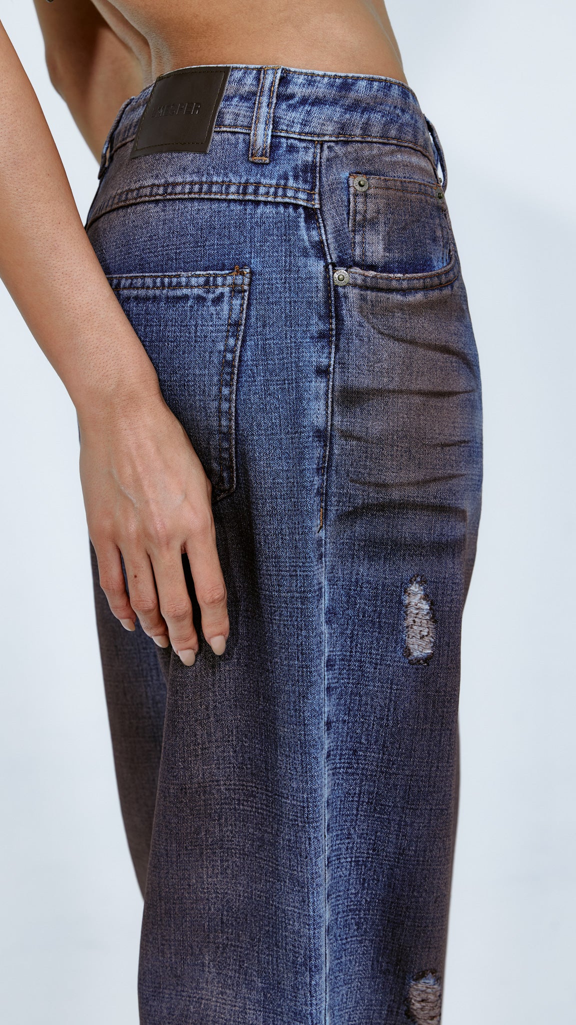 CALÇA JEANS OVERSIZED MUDDY
