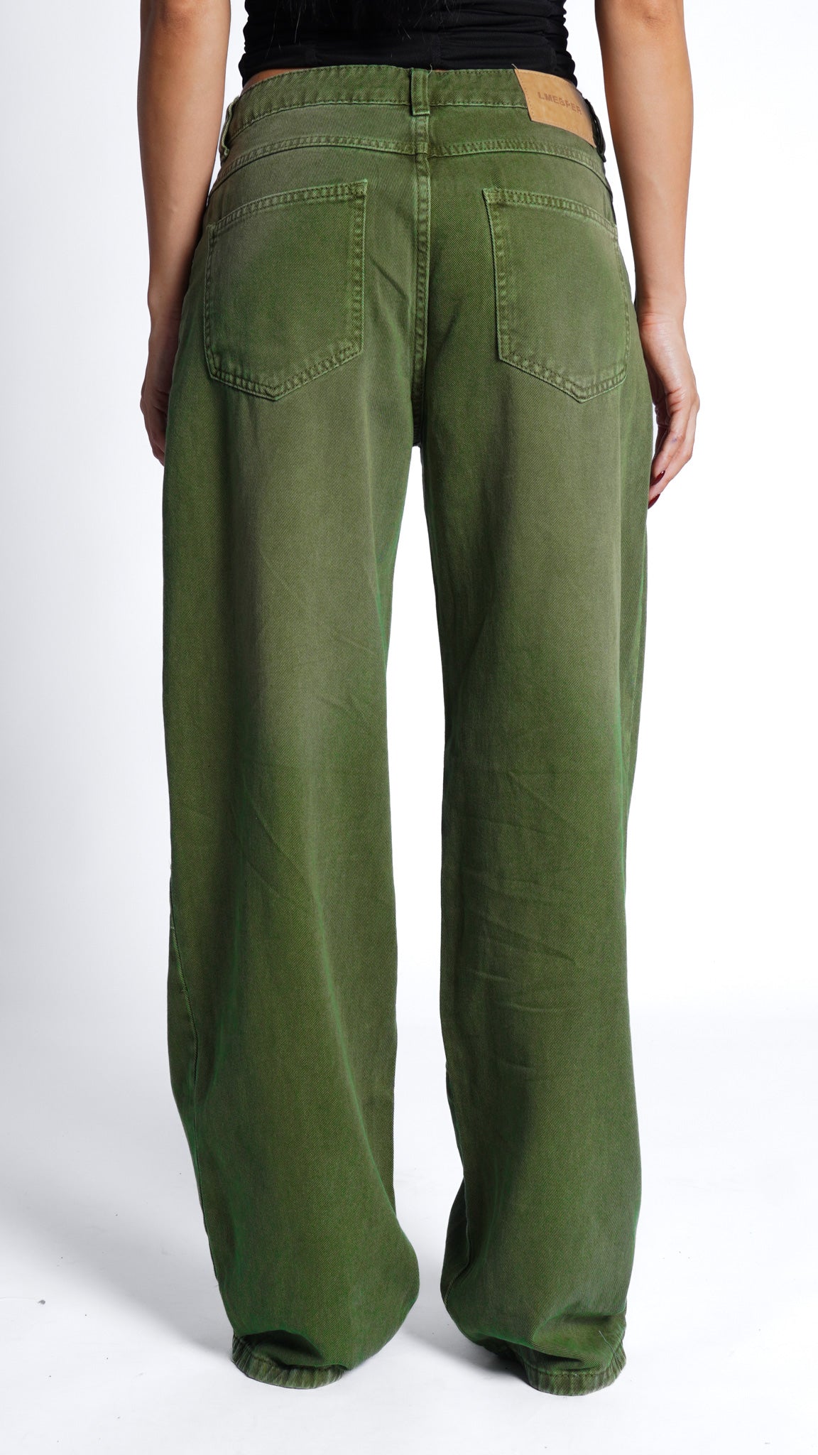 CALÇA JEANS OVERSIZED OLIVE